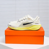 Men's Sneaker
